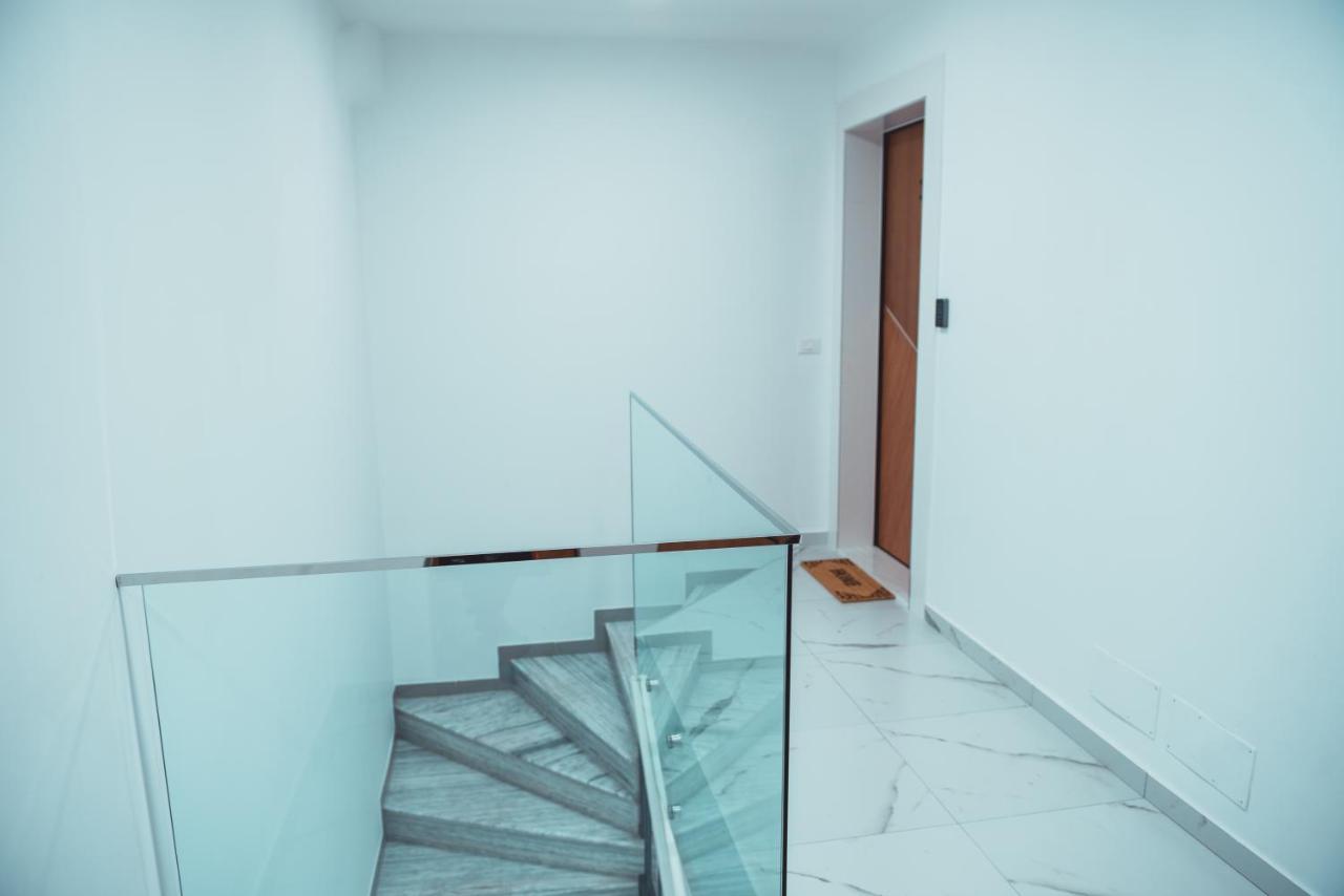 Tam Skanderbeg Square City Center Apartment No2 Tirana Exterior photo